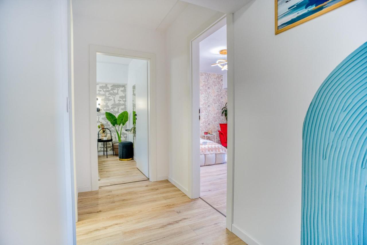 Hi Apartman Bukarest Kültér fotó