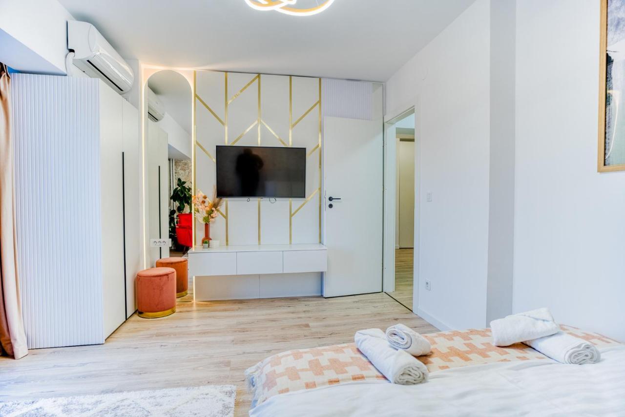 Hi Apartman Bukarest Kültér fotó
