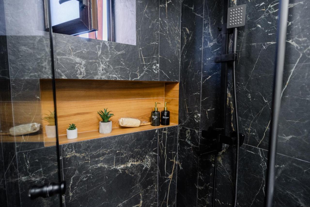 Hi Apartman Bukarest Kültér fotó