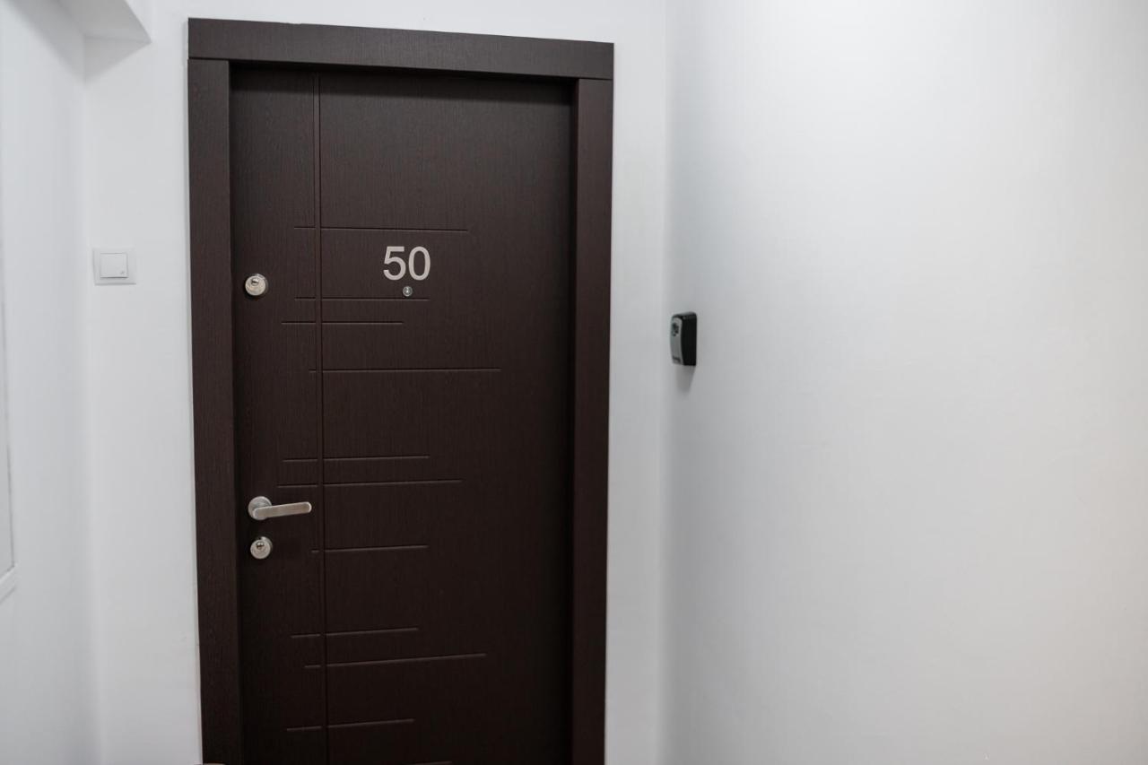 Hi Apartman Bukarest Kültér fotó