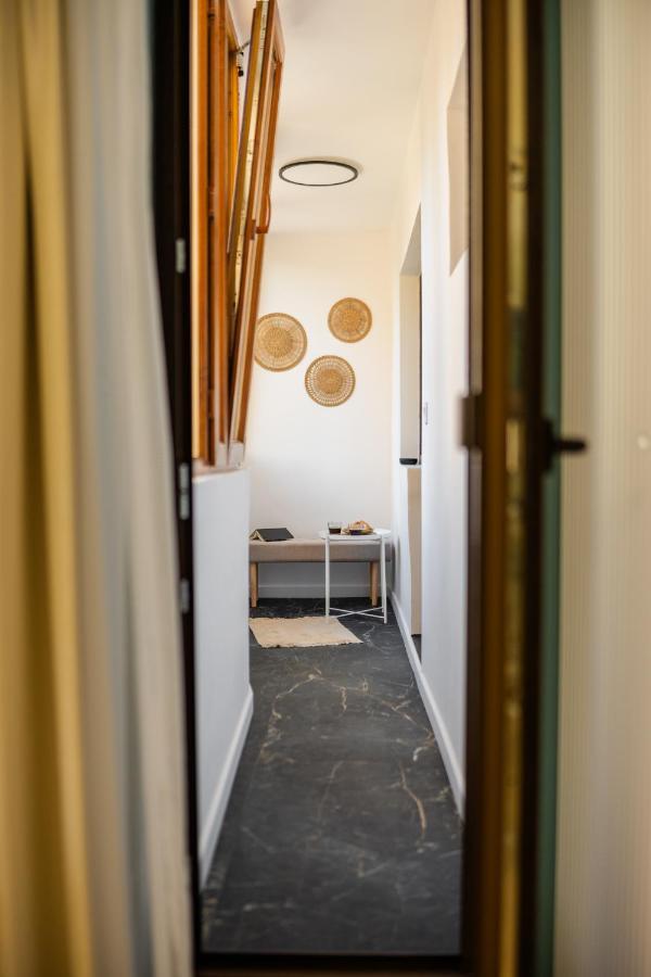Hi Apartman Bukarest Kültér fotó